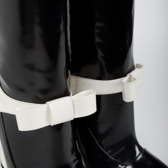 Gucci Magnolia Black & White Bow Block Heel Boots - Picture 6 of 11
